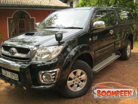 Toyota Hilux Duoble Cab  SUV (Jeep) For Rent