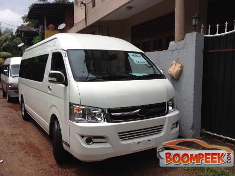Round Tour Service   Van For Rent