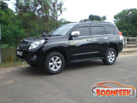 Toyota Land Cruiser BJ60 SUV (Jeep) For Rent