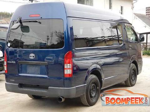 Toyota HiAce KDH205 Van For Rent