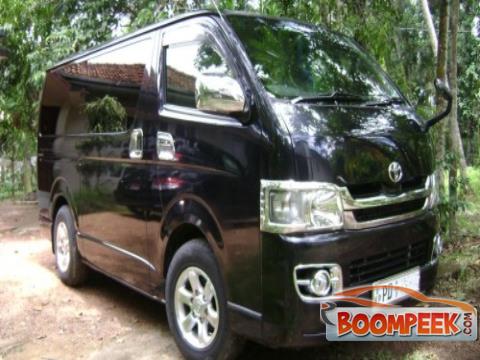 Toyota HiAce LH113 Van For Rent