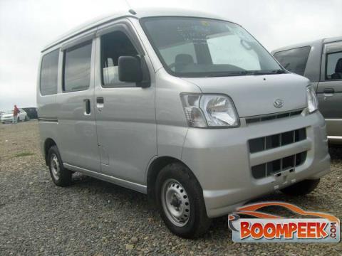 Daihatsu Hijet S320V Van For Rent