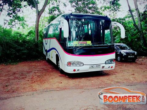 Yoyi Youyi luxury Bus For Rent
