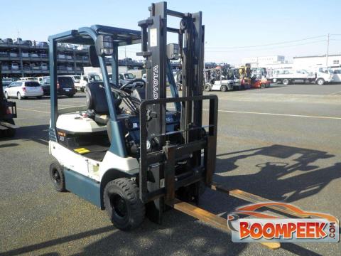 Toyota 1.5 Ton Electric  ForkLift For Rent