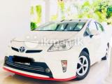 Toyota Prius ZVW30 Car For Rent.