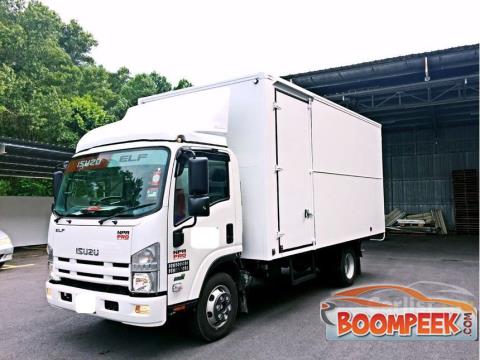 Isuzu NPR  Lorry (Truck) For Rent