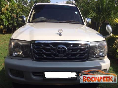 Toyota Land Cruiser  SUV (Jeep) For Rent