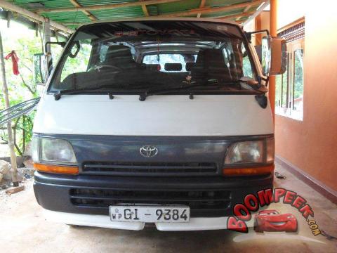 Toyota HiAce LH113 Van For Sale