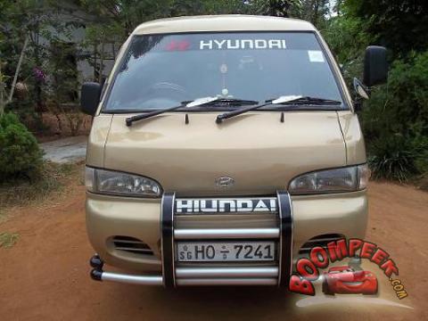 Hyundai Grace H100 Van For Sale