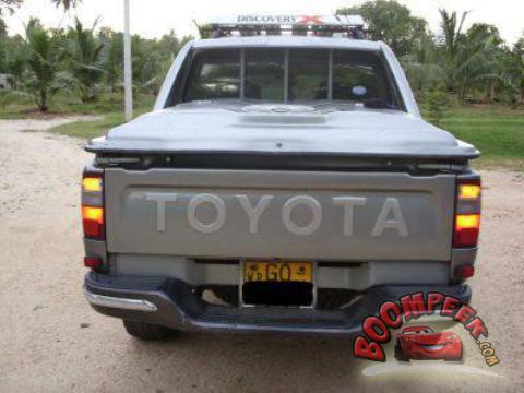 Toyota Hilux 166R Cab (PickUp truck) For Sale