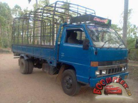 Isuzu Elf NKR Lorry (Truck) For Sale