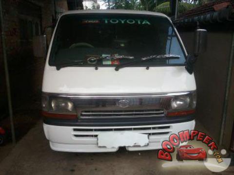 Toyota dolphin LH102 Van For Sale