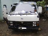 1988 Toyota HiAce LH61 Van For Sale.