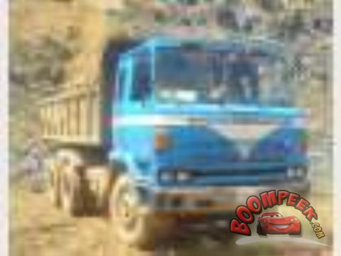 Nissan UD RF 8 Tipper Truck For Sale