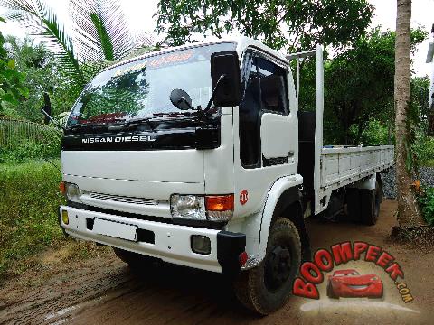 Nissan UD NISSAN DIESEL18.5  Lorry (Truck) For Sale