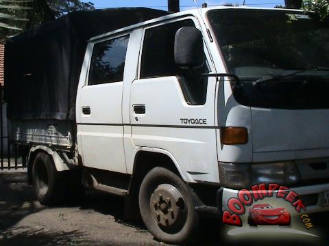 Toyota Crew Cab TOYOACE Cab (PickUp truck) For Sale