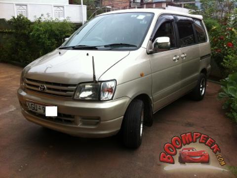 Toyota TownAce KR41 Van For Sale