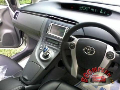 Toyota Prius 3RD GENERATION Car For Sale