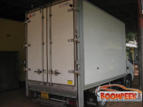 Toyota Dyna  Lorry (Truck) For Sale