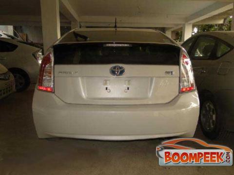 Toyota Prius 3rd Generation Car For Sale
