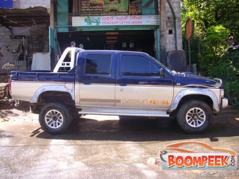 Nissan  Double cab   SUV (Jeep) For Sale