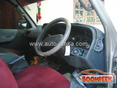 Toyota Dolphin LH123 Van For Sale