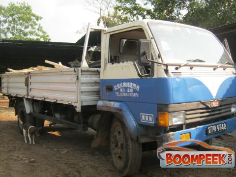TATA hino  Lorry (Truck) For Sale
