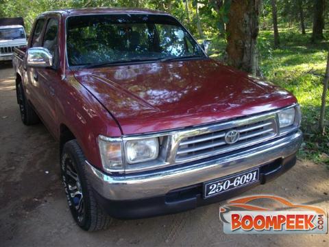 Toyota Hilux 2.4D Double ca  SUV (Jeep) For Sale