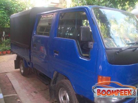 Toyota crew cab  Lorry (Truck) For Sale