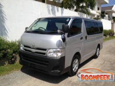 Toyota HiAce KDH Van For Sale