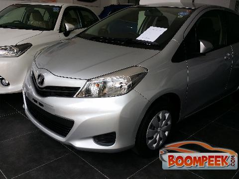 Toyota Vitz KSP130 Car For Sale