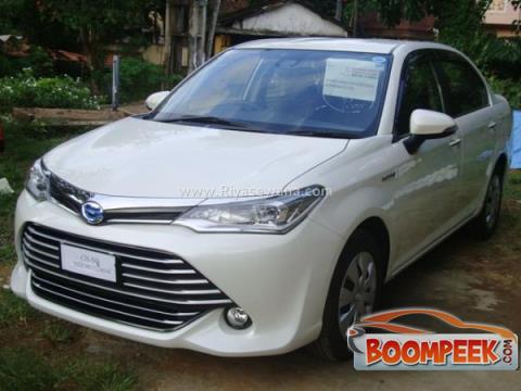 Toyota Axio Hybrid  Car For Sale
