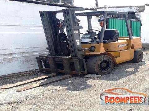 Caterpillar 30 - T GP 30 - T ForkLift For Sale