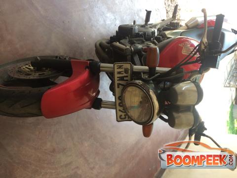 Honda -  Hornet 250 ch 150 Motorcycle For Sale