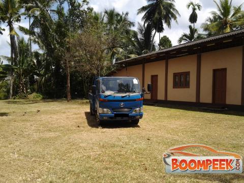 Toyota Toyoace  Lorry (Truck) For Sale