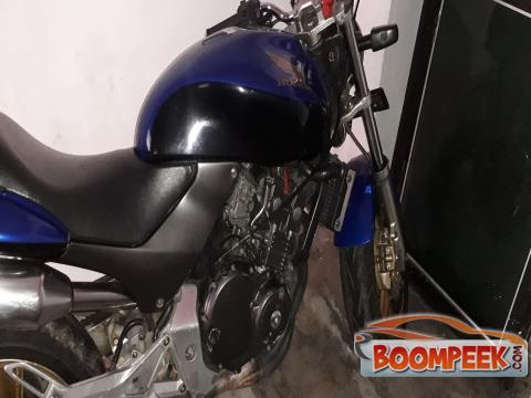 Honda -  Hornet 250 Chassi 105 Motorcycle For Sale